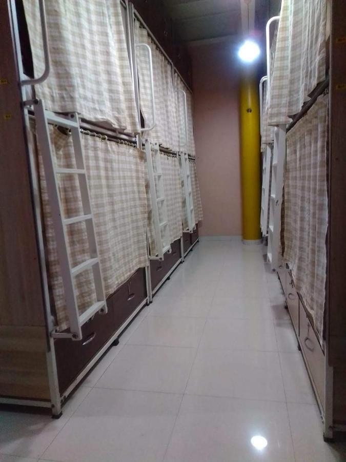 Abuzz Sewri Albergue Bombay Exterior foto
